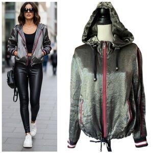 Free people iridescent hooded bomber jacket red zipper lined Pockets M